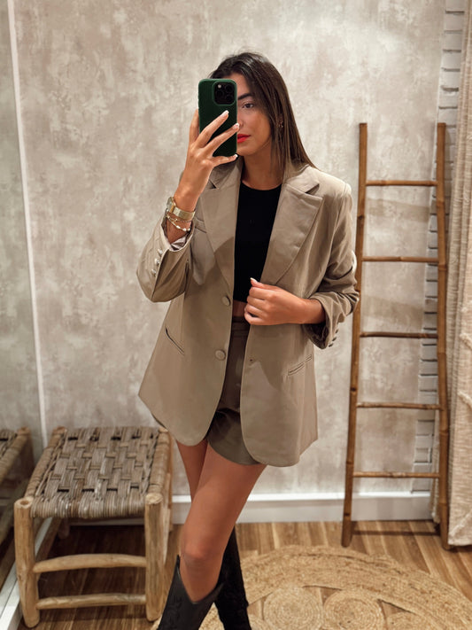 Blazer Oversized em Cor Caqui